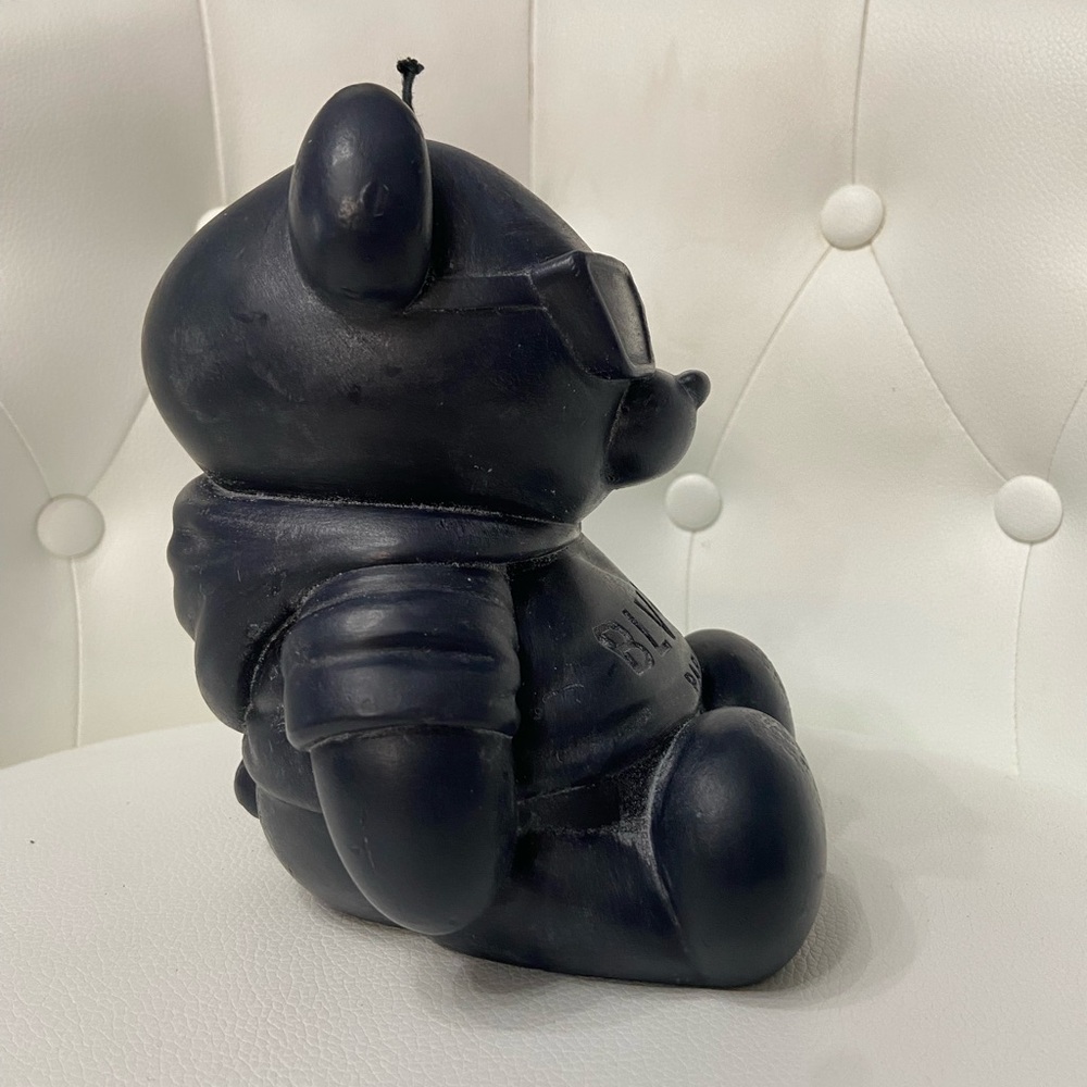 BLVCK PARIS Black Teddy Bear Candle Black Cedar & Juniper Scent 6" X 4.5" X 5" - Picture 5 of 13